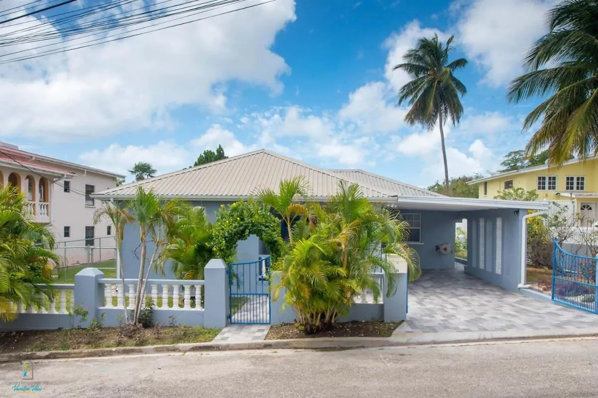 Casa vacanze Impressive Private Pool Mandevilla Home Near Beach Christ Church